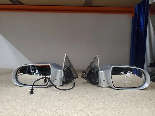 Mercedes SLK R171 2004 tot 2009 spiegel rechts zilver €125