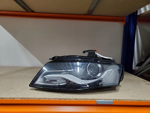 Audi A4 8k 2007 -2011 koplamp links xenon met led 8k0941003p