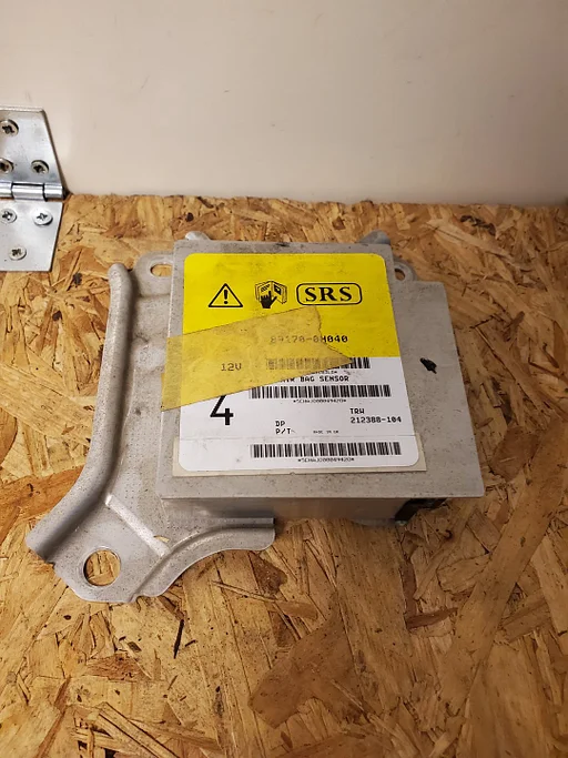 Peugeot 107 Citroen C1 Toyota Aygo 05 - 13 airbag module 4