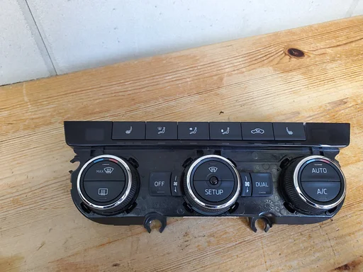 Skoda Octavia 2013 - 2020 kachelbediening paneel 5e0907044N