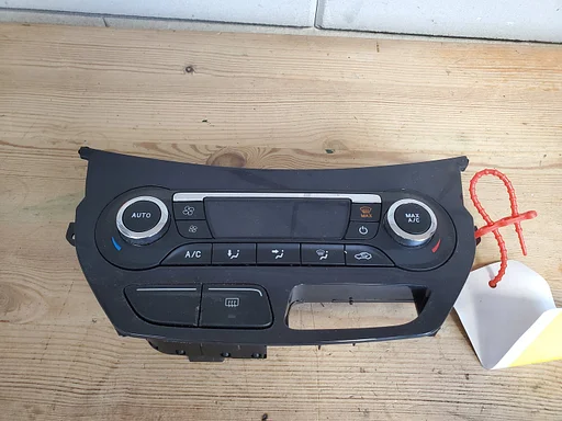 Ford Kuga kachelbediening paneel clima DV4t-18c612-ae €50