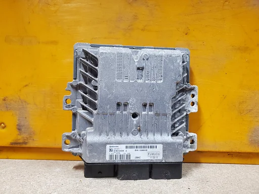 Ford Focus 3 2010 - 2017 ecu motorcomputer 1.6 diesel 95pk