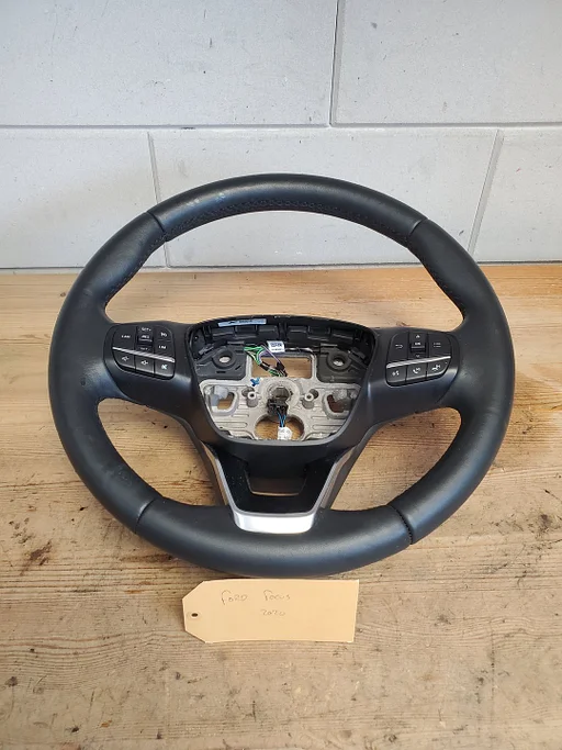 Ford Focus 4 2018 - 2024 stuur met flippers nette staat €100