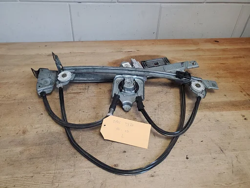 Opel Tigra twintop 2004 -2009 raammechaniek links met module