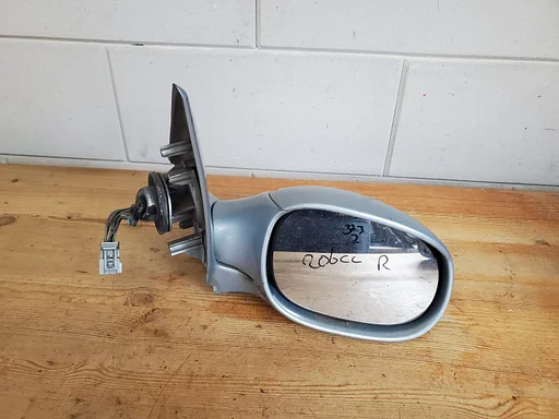 Spiegel 3x3 pins rechts Peugeot 206 cc blauw 2000 - 2006 €30