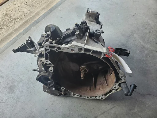 Peugeot 308 2012 - 2018 versnellingsbak 1.2 benzine 20et05