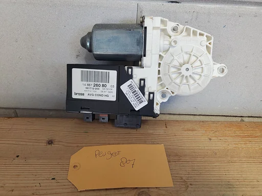 Peugeot 807 Citroen C8 Phedra Ulysse raammotor links voor
