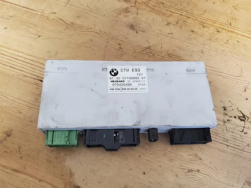 BMW 3 serie E93 cabrio dak module computer 07199882 €100