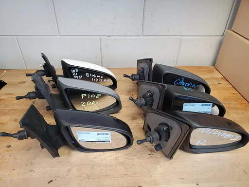 Peugeot 108 / Citroen C1 / Toyota Aygo spiegel rechts 14 -21