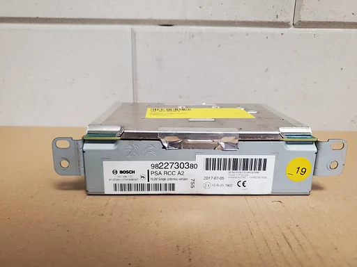 Peugeot 208 2008 Citroen C3 radio module 9822730380 17 - 19