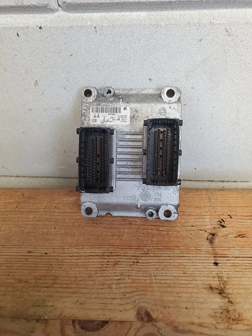 Opel Corsa Meriva Tigra 1.4 16v ecu motorcomputer z14xep €50