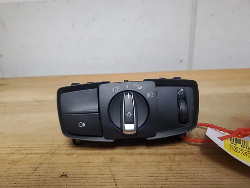 BMW 1 serie F20 F21 3 F30 F31 lichtschakelaar 9393943 €30