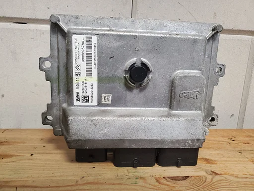 Peugeot 208 308 en 2008 1.2 puretech ECU motorcomputer HMZ