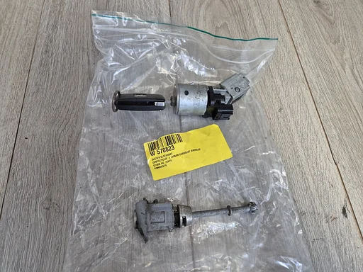 Peugeot 3008 en 5009 contactslot met sleutel 2009 - 2017 €30