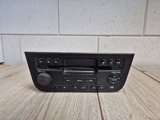 Peugeot 406 1999 - 2005 radio cd speler CLARION 9643180180