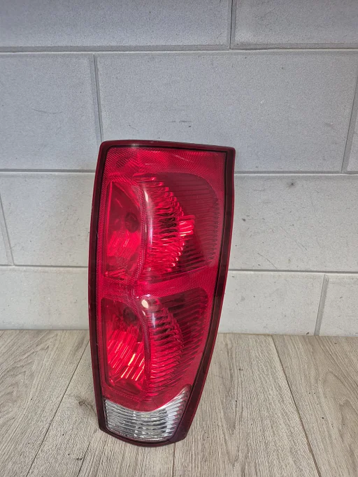 Chevrolet Avalanche 2001 - 2006 achterlicht rechts €100