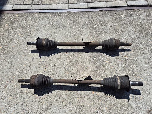Chrysler 300c 2004 - 2010 aandrijfas links rechts BENZINE v6