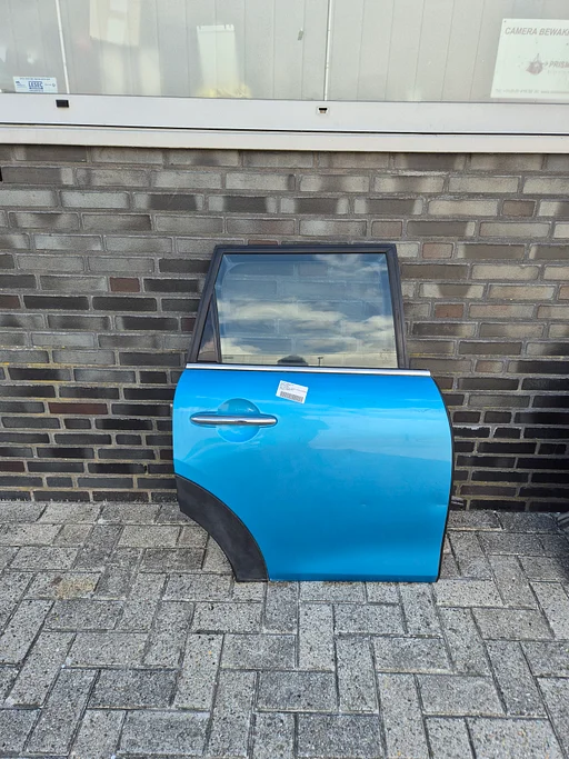 Mini F55 2013 - 2022 deur portier rechts achter blauw €250