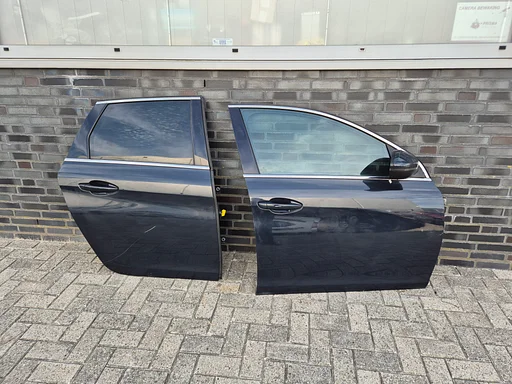 Peugeot 308 2013 - 2021 deur portier rechtsvoor ook SW €150