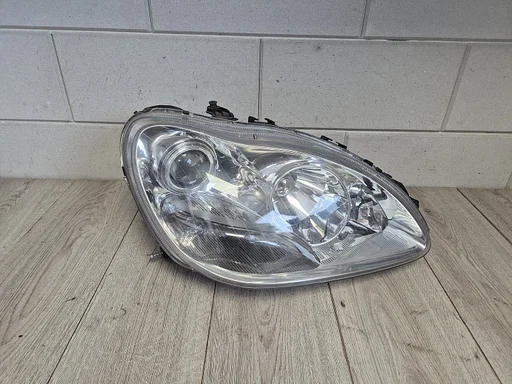 Mercedes S klasse 02-05 koplamp rechts xenon FACELIFT €200