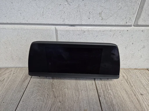 BMW 1 serie F20 F21 van 2011 tot 2015 display navigatie CID