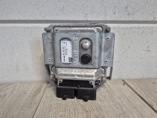 VW Up / Seat Mii / Skoda Citigo ecu 1.0 CHY 04c906020D €40