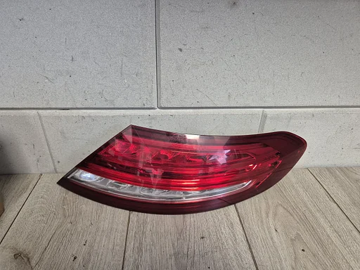 Mercedes C klasse W205 coupe achterlicht rechts a2059066400