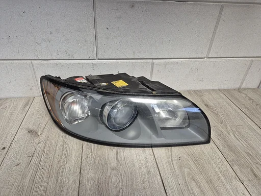 Volvo S40 en V50 2004 - 2007 koplamp rechts XENON 30698890
