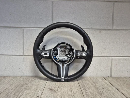 BMW 5 serie F10 F11 / 6 serie F06 F12 F13 stuur M M5 M6 €400