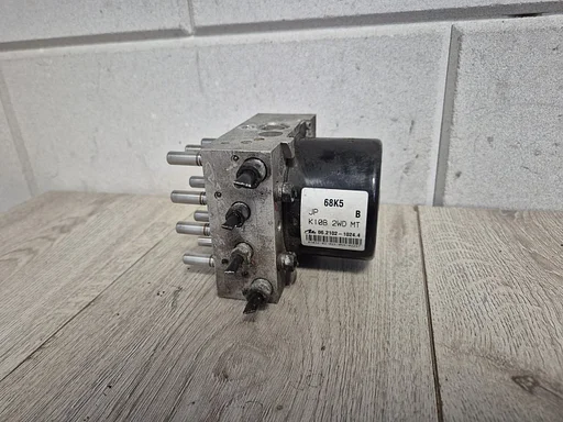 Suzuki Alto / Nissan Pixo 2009 - 2015 abs pomp blok 68k5 €50