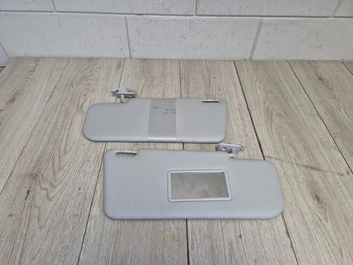Fiat Panda 2003 - 2012 zonneklep set links rechts €50 samen