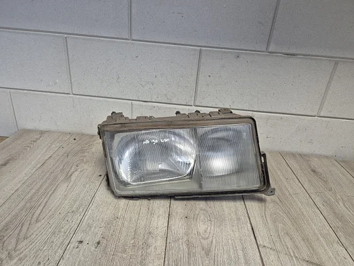 Mercedes 190 W201 1983 - 1993 koplamp rechts 1305620535 €100