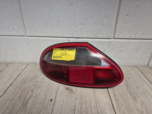 Jaguar XK Xk8 1996 - 2000 achterlicht links klein plekje €75
