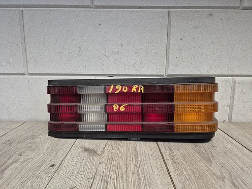 Mercedes 190 w201 achterlicht rechts 1983 - 1993 COMPLEET