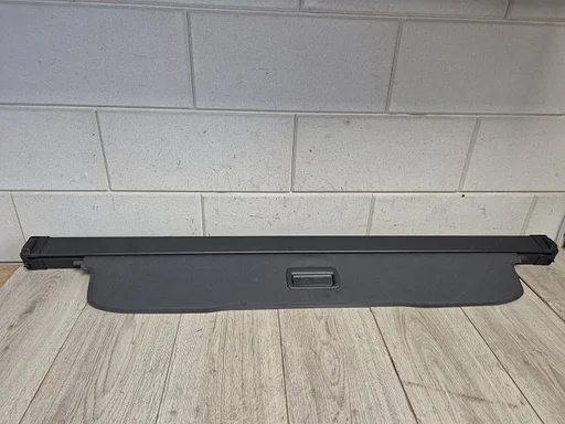 Volvo V60 2010 - 2017 rolhoes rollo hoedenplank nette staat.