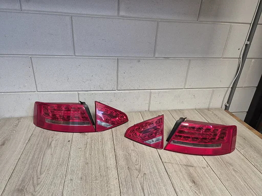 Audi A5 2007 - 2012 achterlicht set van 4 LED origineel €200