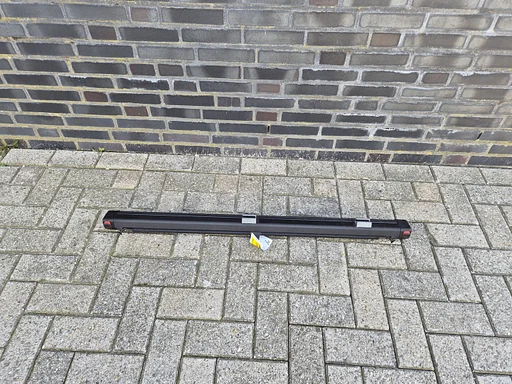 Audi A6 station 2005 - 2011 hondenrek hondennet zwarte kleur