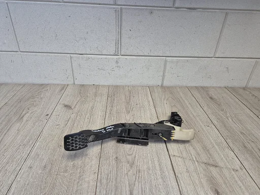 Chevrolet Spark 2010 -2016 koppelingspedaal koppeling pedaal
