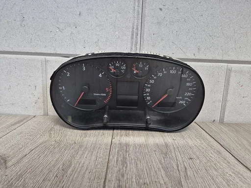 Audi A3 8L 1996 - 2003 cockpit tellerklok 1.9 tdi 8L0920900b