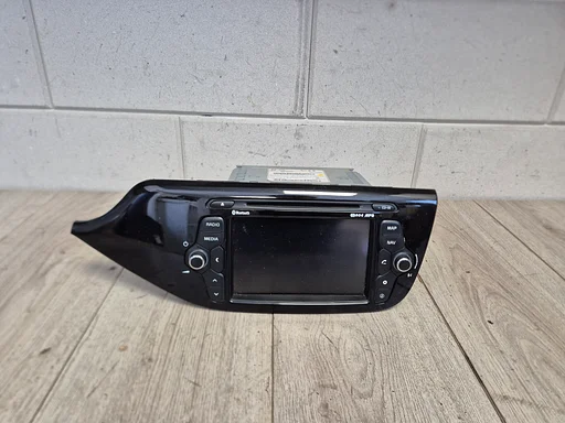 Kia Cee'd 2012 -2016 radio navigatie 96560-a2010wk BLUETOOTH
