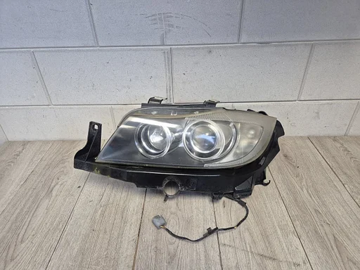 Koplamp links XENON van BMW 3 serie E90 E91 2005 - 2009 €125