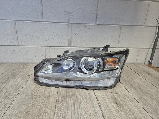 Koplamp links voor Lexus CT 200H 2010 tot 2016 schadevrij