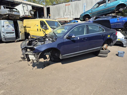 Volvo S80 V70 2006 tot 2014 demontage sloop alle onderdelen