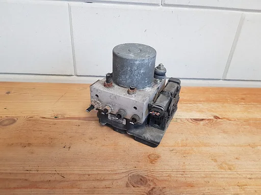 Opel Corsa D abs pomp 1.6 OPC lettercode AP €100 2006 - 2011