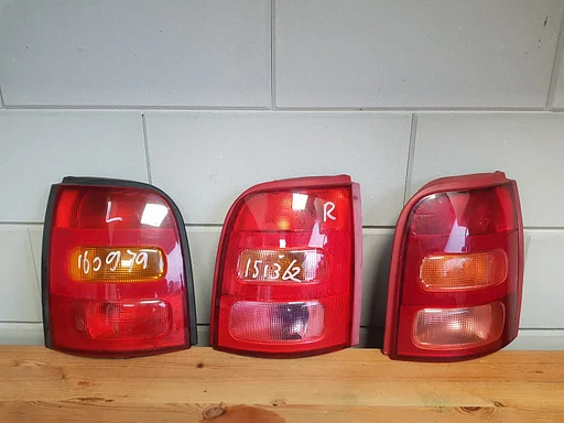 Nissan Micra 1994 - 2002 achterlicht rechts passagier €20