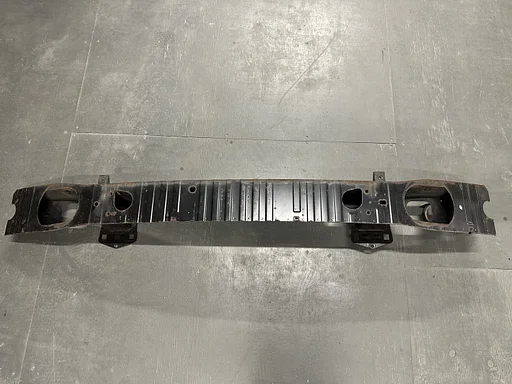 Land Rover Range Rover L322 bumperbalk voor