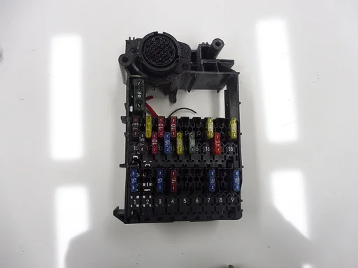 Zekeringkast Mercedes E W210