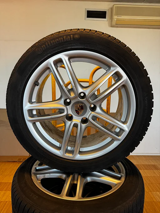 Porsche Velgen | Panamera | 19" | Continental Winterbanden