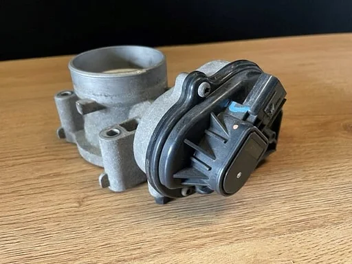 Gasklephuis 4M5G-ED Ford/Volvo