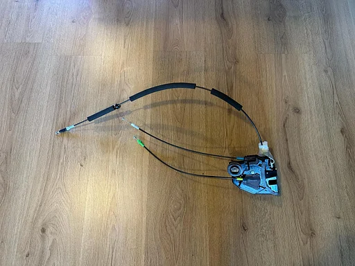 Toyota C-HR slotmechaniek deur